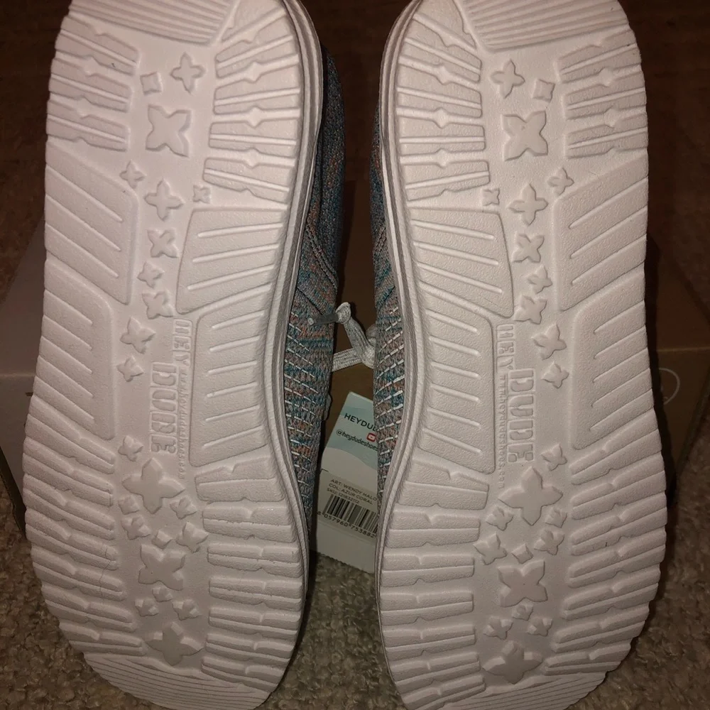 Hey Dude Azur Coral | Wendy Halo | Women’s 7, 8, 9 - Picture 5 of 6